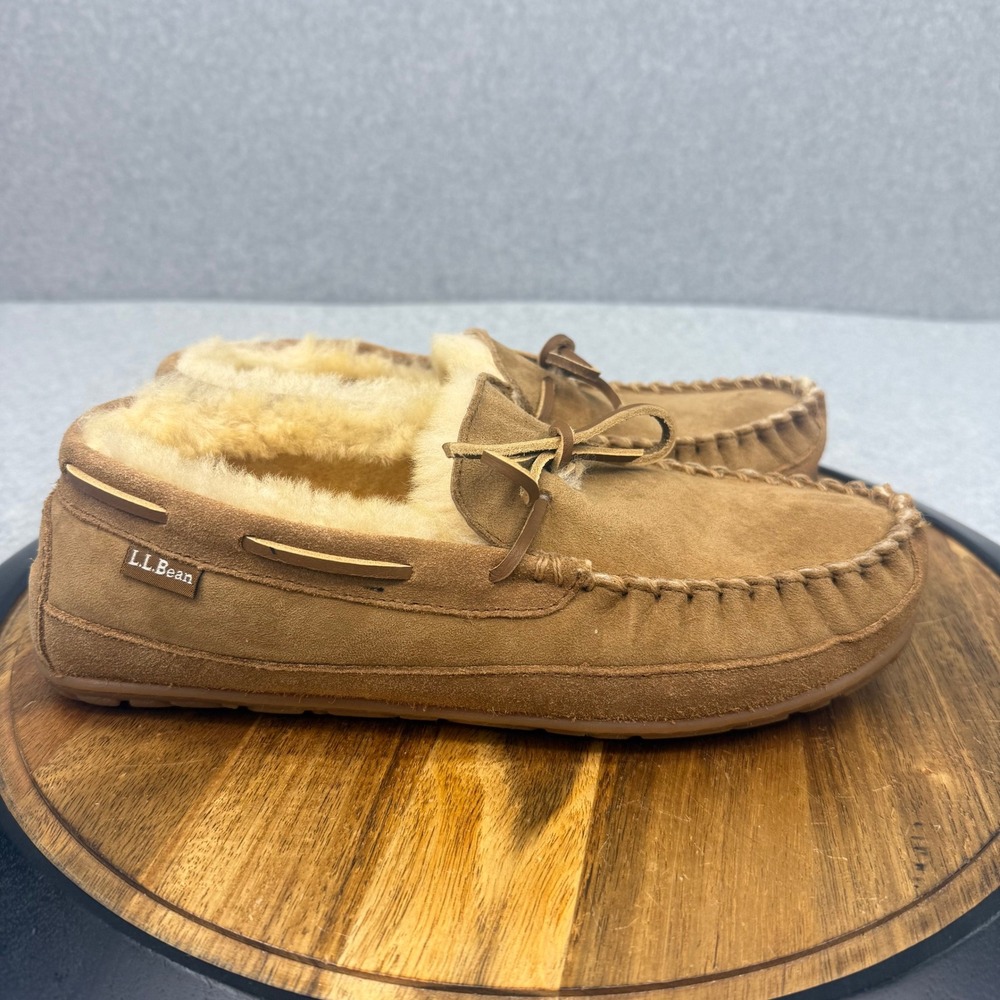 LL Bean Wicked Good Moccasins Mens 9 Suede Sheepskin Slippers Brown 264593